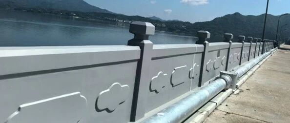 告别清洗烦恼：自清洁水泥基涂料重塑混凝土护栏